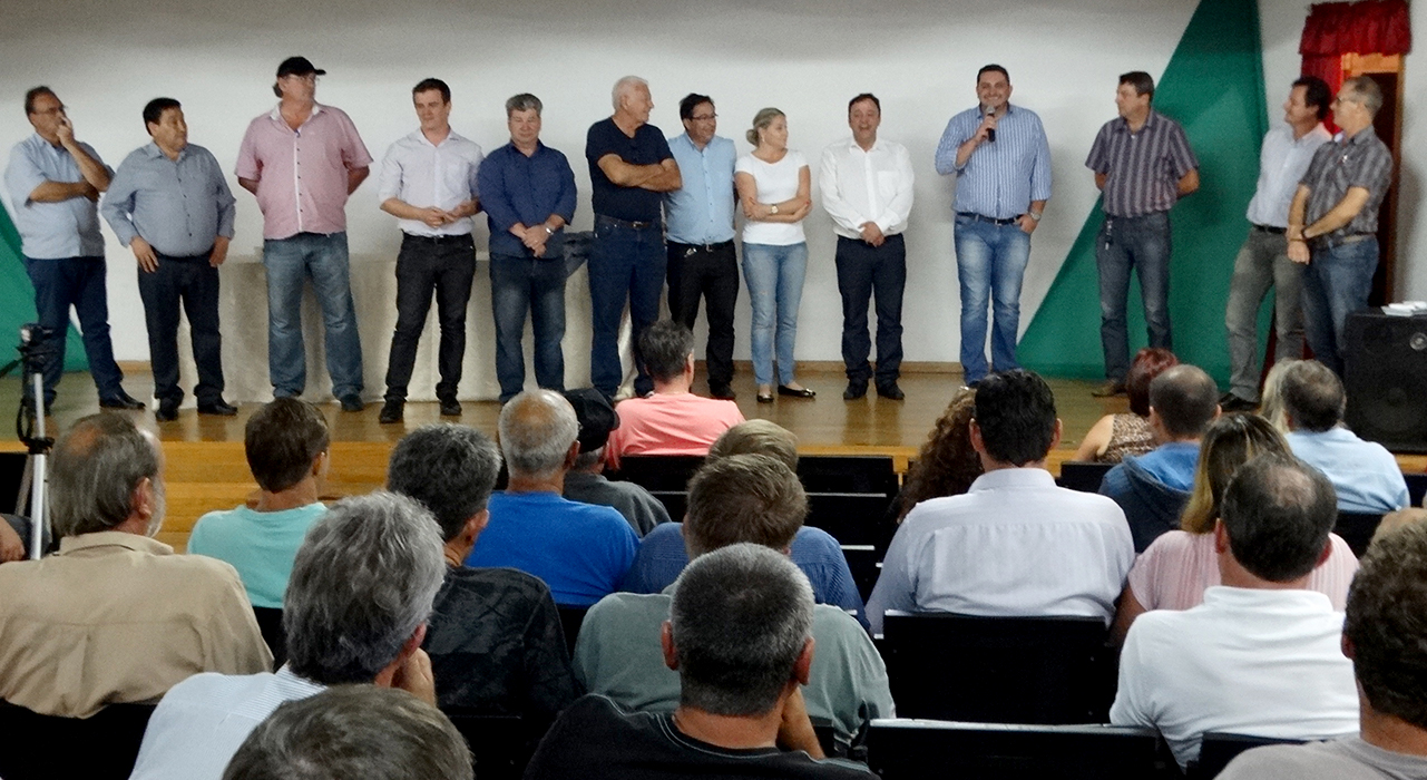 Deputado Hussein Bakri realiza encontro com os chefes dos núcleos regionais