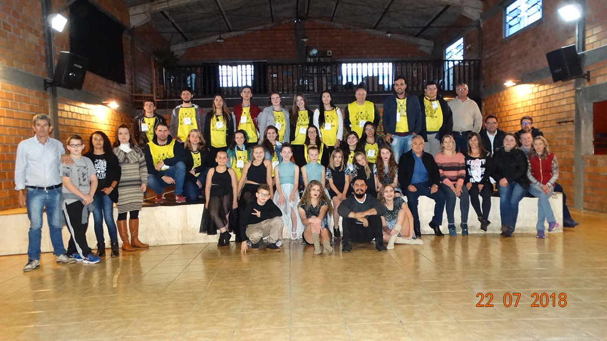 Participantes da Operação Rondon são recepcionados pelo prefeito municipal