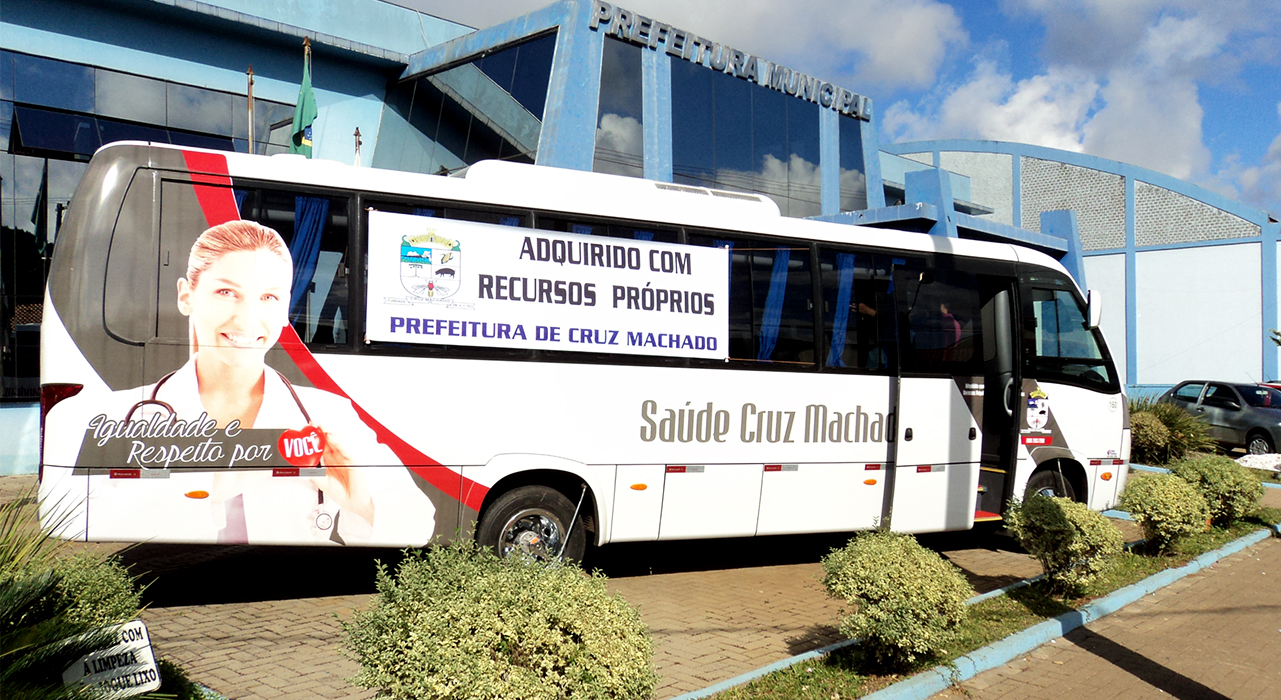 Prefeitura adquire micro-ônibus novo para a Secretaria da Saúde