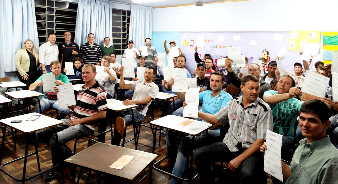 Administração municipal promove palestra motivacional para servidores públicos