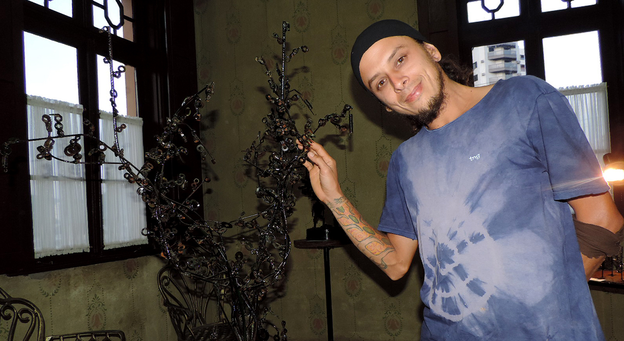 Casa Cultural Aníbal Khury recebe exposição de artista plástico de Cruz Machado
