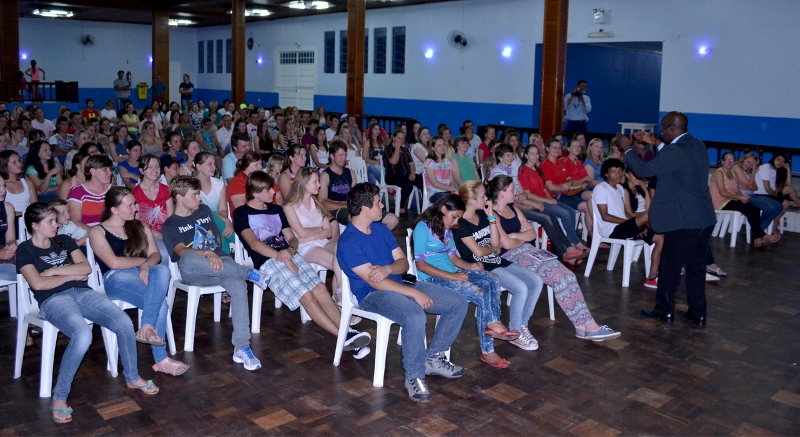 Sebrae e Fecomércio realizam palestra em Cruz Machado