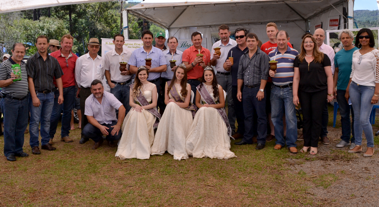 Prefeitos da Amsulpar prestigiam 4ª Festa da Erva-Mate