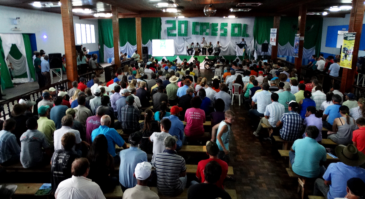 Prefeito Antonio participa da Assembleia Geral da Cresol Cruz Machado
