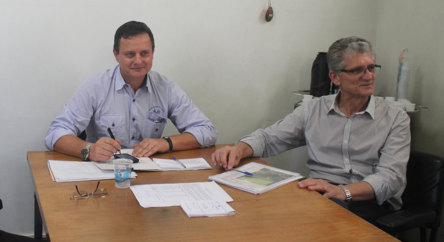 Prefeito Antonio participa de Seminário de Caracterização da Erva-Mate
