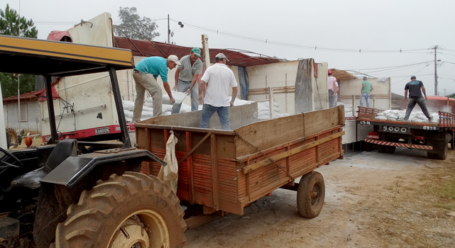 Agricultores são beneficiados com Programa de Manejo e Fertilidade do Solo