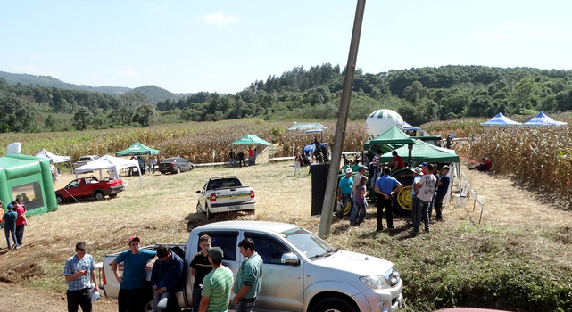 Cruz Machado realiza 7º Show Tecnológico